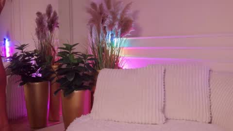 rachel_quinn_ online show from 07/19/26, 03:43