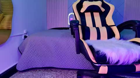 rachel_rivera99 online show from 09/14/25, 11:42