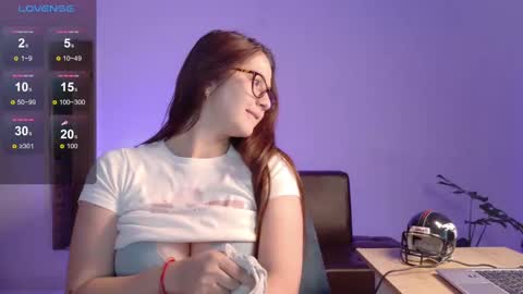 Rachel online show from 03/11/25, 02:21