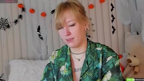 RachelCart online show from 10/29/25, 03:09