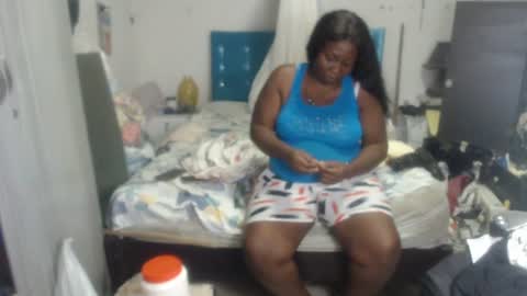 Snapshot of rachelexoticgirl chatting on 06/15/26, 02:58 rachelexoticgirl online show from 06/15/26, 02:58