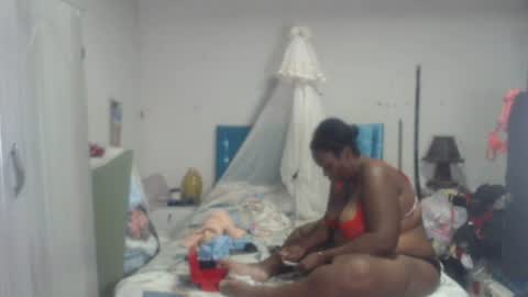 Snapshot of rachelexoticgirl chatting on 06/24/26, 04:55 rachelexoticgirl online show from 06/24/26, 04:55