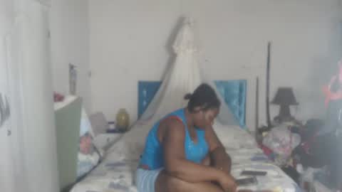 Snapshot of rachelexoticgirl chatting on 06/25/26, 05:12 rachelexoticgirl online show from 06/25/26, 05:12