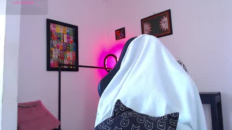 rachell_420 online show from 05/08/26, 02:33