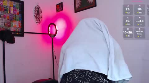 rachell_420 online show from 05/14/26, 02:57