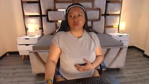 Snapshot of rachell_carter chatting on 05/27/26, 04:31 rachell_carter online show from 05/27/26, 04:31
