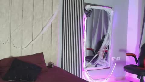 Snapshot of rachell_owen chatting on 10/11/25, 10:47 rachell_owen online show from 10/11/25, 10:47