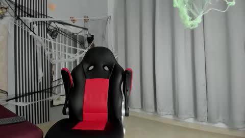 Snapshot of rachell_owen chatting on 10/20/25, 10:59 rachell_owen online show from 10/20/25, 10:59