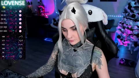  Miko Pleasee help me get 100 likes online show from 01/11/25, 08:10