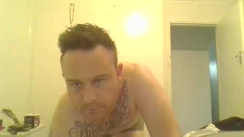 Snapshot of racr2222 chatting on 01/21/25, 07:39 Racer..... Who wants to get Naked sex cock ass pussy online show from 01/21/25, 07:39