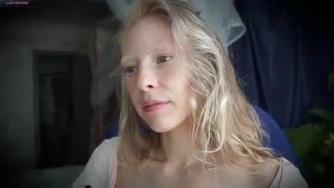 Snapshot of radiant_ada chatting on 08/02/26, 11:52 ada online show from 08/02/26, 11:52