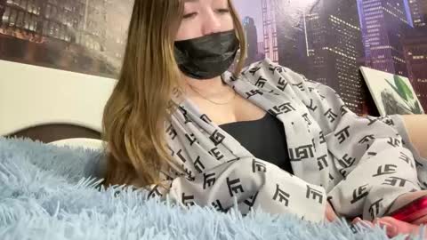 Raelyn online show from 03/04/25, 07:11