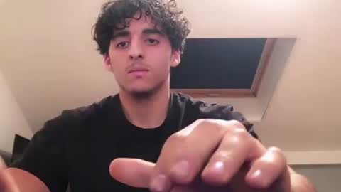 Snapshot of raes69 chatting on 12/09/24, 07:39 raes online show from 12/09/24, 07:39