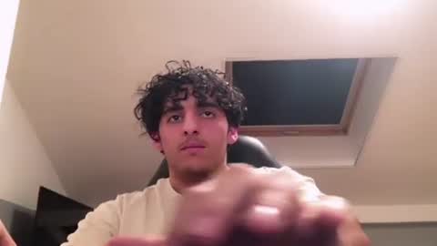 Snapshot of raes69 chatting on 12/18/24, 06:57 raes online show from 12/18/24, 06:57