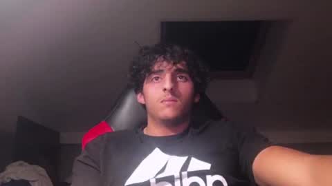 Snapshot of raes69 chatting on 01/01/25, 09:31 raes online show from 01/01/25, 09:31