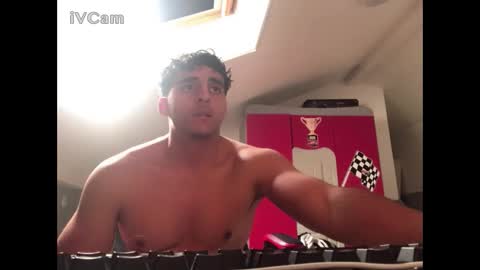 Snapshot of raes69 chatting on 02/13/25, 12:54 raes online show from 02/13/25, 12:54