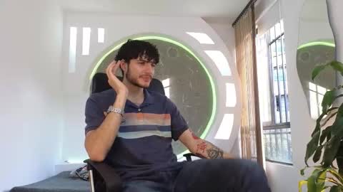 R A F A E L online show from 09/15/25, 09:59