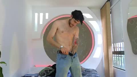 R A F A E L online show from 10/28/25, 08:55