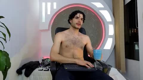 R A F A E L online show from 11/18/25, 11:59