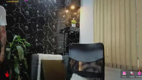 Snapshot of rafael_mendez chatting on 01/09/26, 08:32 R A F A E L online show from 01/09/26, 08:32