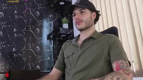 Snapshot of rafael_mendez chatting on 02/10/26, 08:46 R A F A E L online show from 02/10/26, 08:46