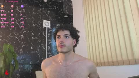 Snapshot of rafael_mendez chatting on 04/01/26, 09:12 R A F A E L online show from 04/01/26, 09:12