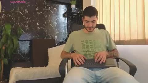 R A F A E L online show from 06/30/26, 07:26