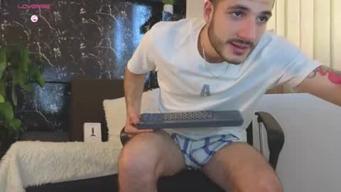 R A F A E L online show from 07/21/26, 08:33