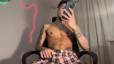 Snapshot of rafael_stone1 chatting on 04/16/26, 02:34 NEW IG online show from 04/16/26, 02:34
