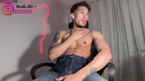 Snapshot of rafael_stone1 chatting on 05/03/26, 03:01 NEW IG online show from 05/03/26, 03:01