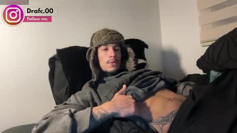 Snapshot of rafael_stone1 chatting on 06/02/26, 04:47 NEW IG online show from 06/02/26, 04:47
