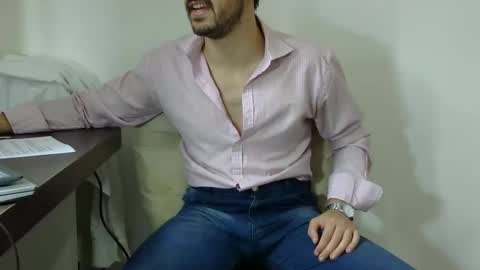 Snapshot of rafaelssk chatting on 12/07/24, 05:42 elenacam online show from 12/07/24, 05:42