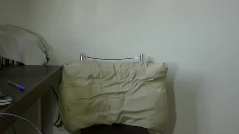 Snapshot of rafaelssk chatting on 12/19/24, 09:40 elenacam online show from 12/19/24, 09:40