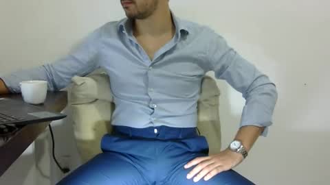 Snapshot of rafaelssk chatting on 03/12/25, 09:34 elenacam online show from 03/12/25, 09:34
