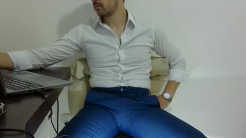 Snapshot of rafaelssk chatting on 02/13/26, 09:16 elenacam online show from 02/13/26, 09:16