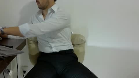 Snapshot of rafaelssk chatting on 02/25/26, 09:19 elenacam online show from 02/25/26, 09:19