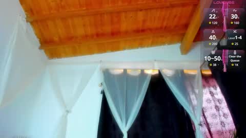 Snapshot of ragnarhot24 chatting on 12/16/25, 04:56 Andres H online show from 12/16/25, 04:56