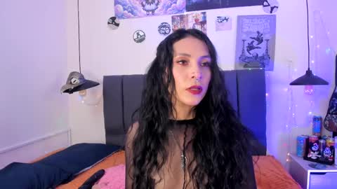 Raia online show from 06/05/26, 03:24