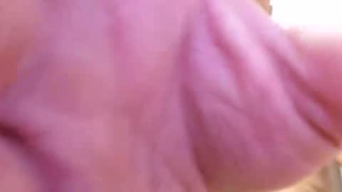 raidehot online show from 10/10/25, 08:24