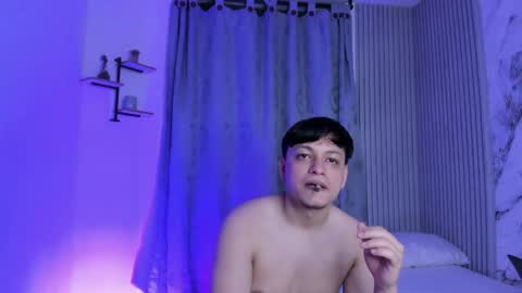 raiderandroxie1 online show from 06/10/26, 01:50