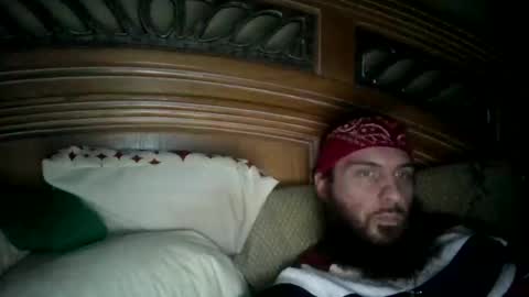 Snapshot of raidersman757 chatting on 01/27/25, 10:49 hitman online show from 01/27/25, 10:49