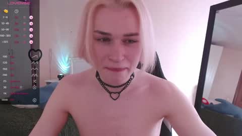 Snapshot of rainbow__salt chatting on 04/19/26, 10:36 Mike online show from 04/19/26, 10:36