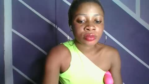 Snapshot of rainbow_baby26 chatting on 10/06/25, 07:33 rainbow baby26 online show from 10/06/25, 07:33