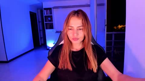 Jennyindependent model . online show from 12/20/24, 12:52