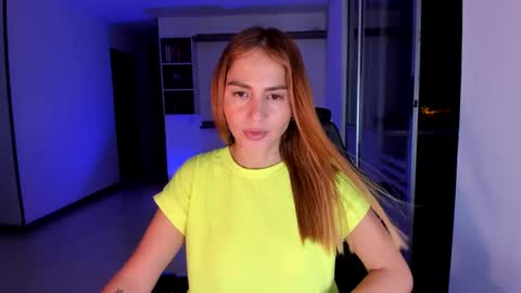 Jennyindependent model . online show from 02/05/25, 12:10