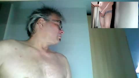 Rainer online show from 01/01/25, 03:03