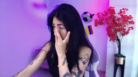 Rainy  online show from 07/01/26, 12:07
