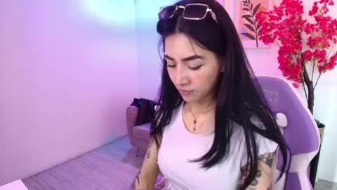 Rainy  online show from 07/28/26, 12:48