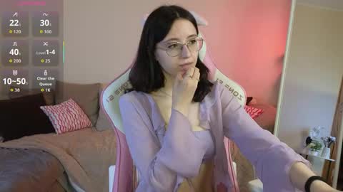 Snapshot of rainybella chatting on 04/19/26, 07:07 rainybella online show from 04/19/26, 07:07