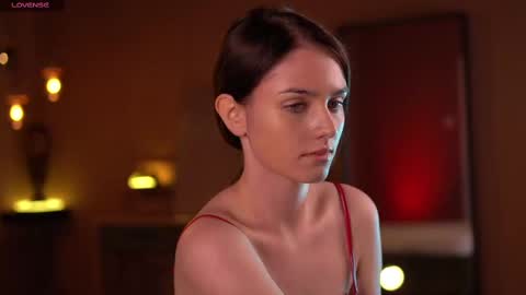 Raisa online show from 02/24/25, 11:43